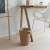Корзина для мусора Woodrow, 7,5 л, коричневая, UMBRA, изображение 2
