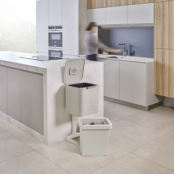 Контейнер для мусора с двумя баками Totem Pop 60 л белый, Joseph Joseph, изображение 11