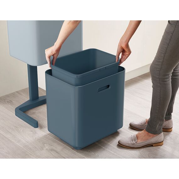 Контейнер для мусора с двумя баками Totem Max Sky 60 л, Joseph Joseph, изображение 19
