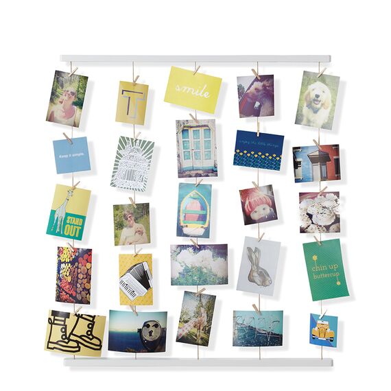 Панно с зажимами для 40 фотографий Hangit белое, Umbra, изображение 6