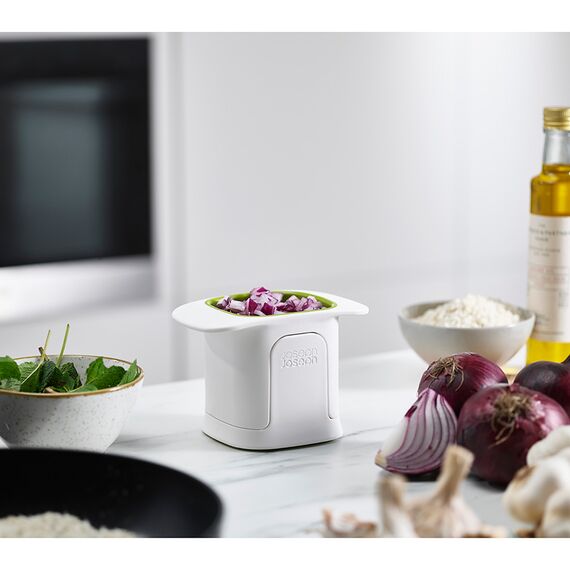 Пресс-измельчитель для овощей ChopCup белая, Joseph Joseph, изображение 2