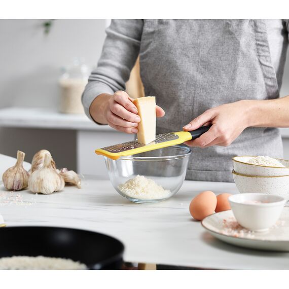 Терка крупная GripGrater желтая, Joseph Joseph, изображение 3